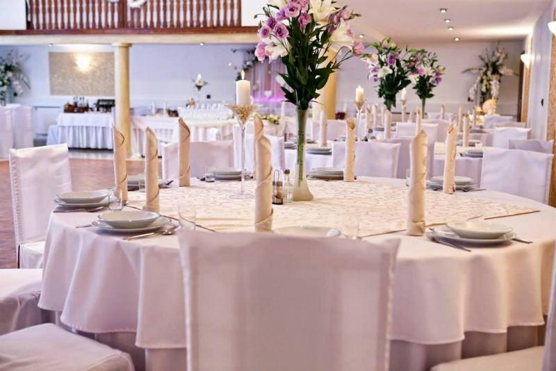 Restauracja Hotel Kassandra Wrzesnia Ngoại thất bức ảnh