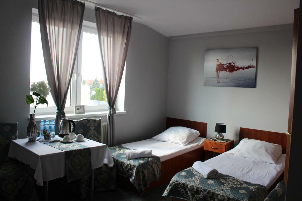 Restauracja Hotel Kassandra Wrzesnia Ngoại thất bức ảnh