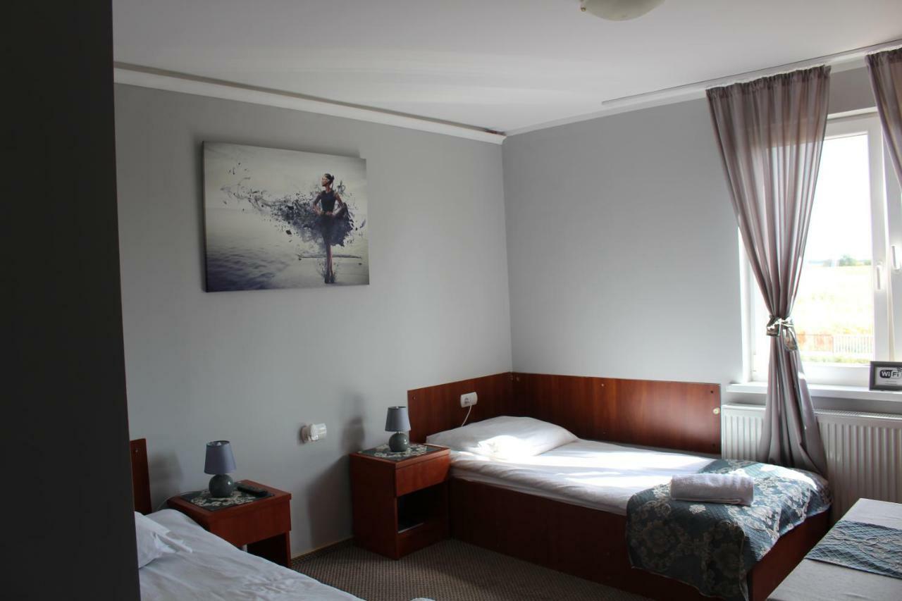 Restauracja Hotel Kassandra Wrzesnia Ngoại thất bức ảnh